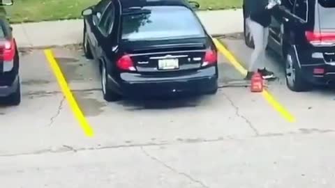 woman nearly kills herself setting boy friend`s car on fire