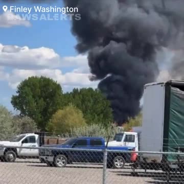 Cold Storage Chemical Plant in Finley, Washington, Burns as Smoke Billows Into the Sky