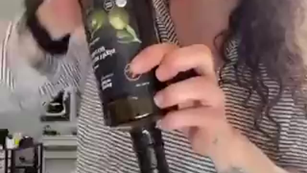 DIY Oregano Oil - ZStronger Than Penicillin?