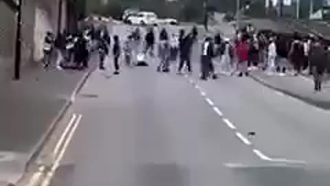 Woodburn road in Sheffield, hundreds beating each other half to death with