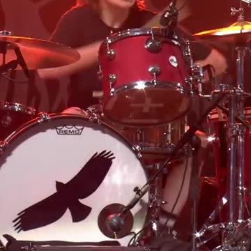 Taylor Hawkins son played drums with Dave Grohl in honor of his father