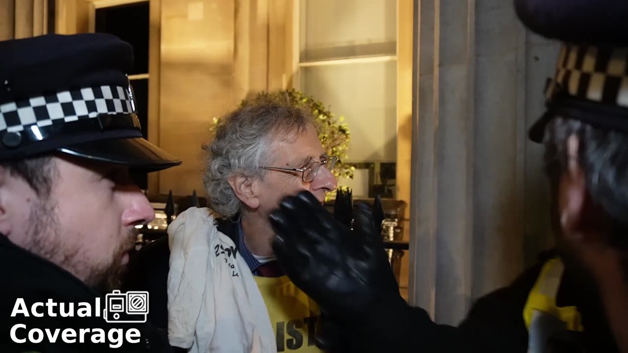 Piers Corbyn detained by Met Police at midnight NYE 2024