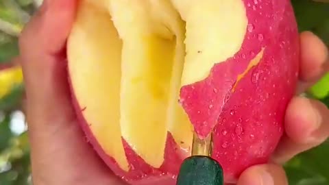 The apples are very fresh and crispy - For fruit lover #fruitcutting#1