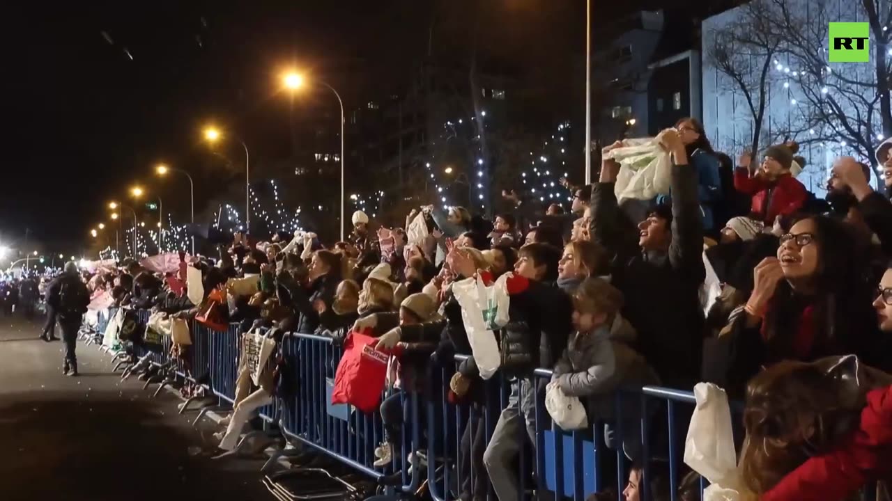 The annual Three Kings Parade thrills Madrid crowds