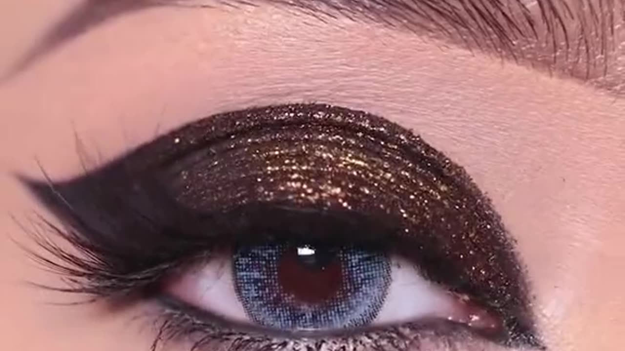 Black golden eye makeup tutorial