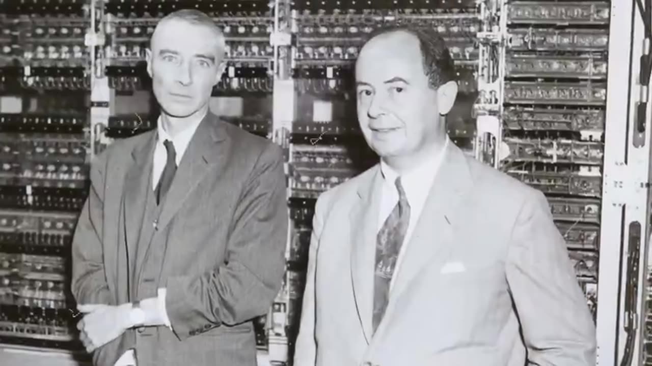 TIME TRAVELER FROM 2749 REVEALS PROPHECIES THAT ARE ABOUT TO COME TRUE!!!