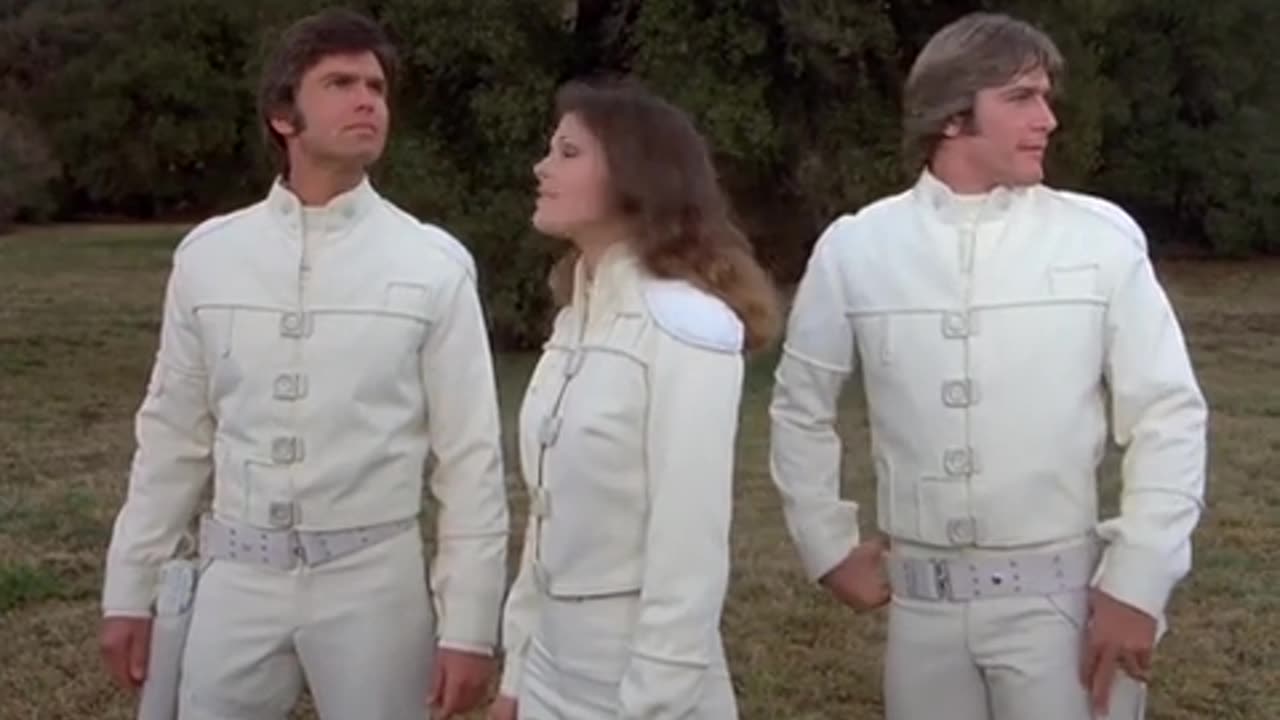 Galactica Discovers Earth Galactica 1980: Episode 2