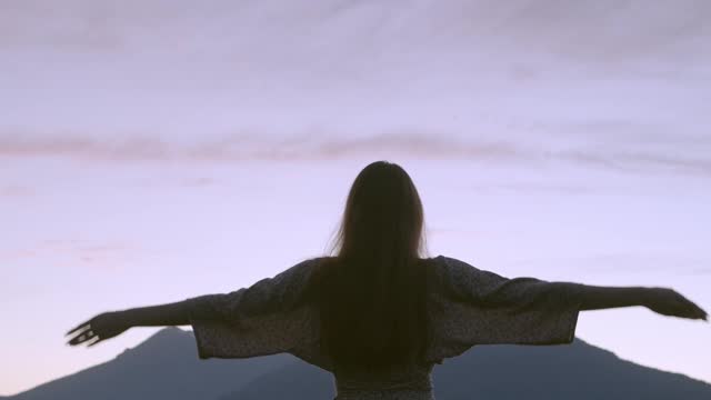 Relaxation and happiness