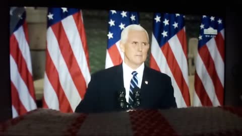 Pence delivers remarks to the Troops