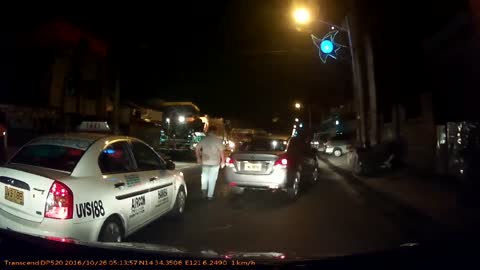 ROAD RAGE VIDEOS 11 - Philippines CCTV & DASH CAM Spotted - PINOYVIRALVIDEOS