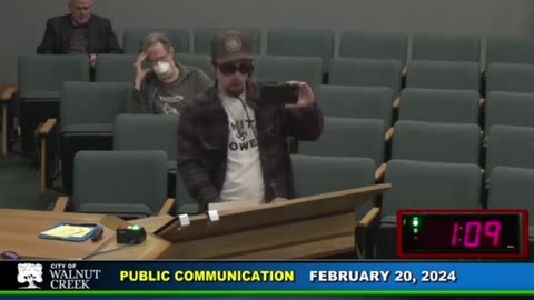 Man spews antisemitism at Walnut Creek City Council meeting