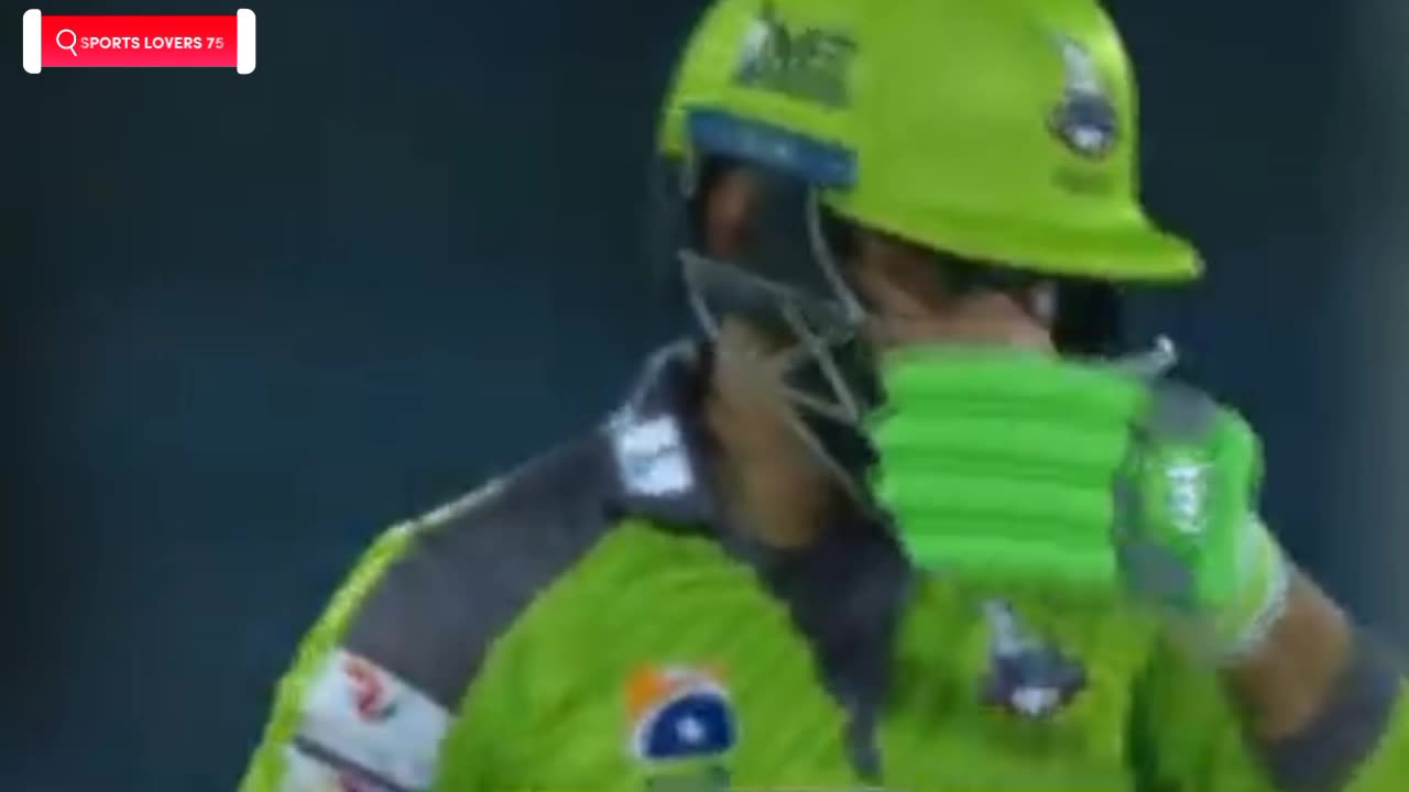 M hafeez top 5 sixes