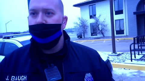 NO MASK TRUMP SUPPORTER KICKED OUT OF HOTEL! NO REFUND FOR YOU!