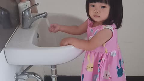 I Can Wash My Own Hands