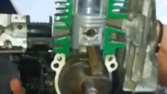 Two-stroke engine operation