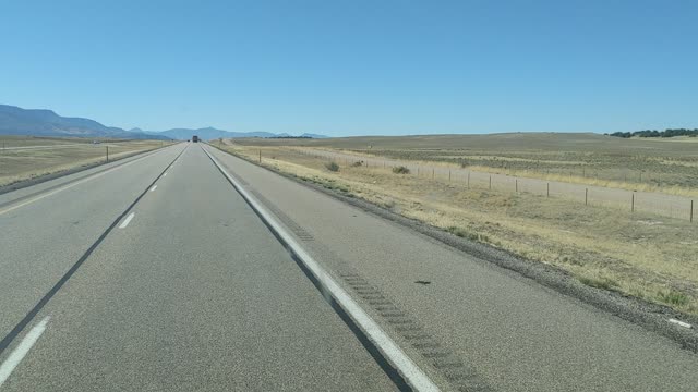 Two minutes of Truckin. Fillmore UT