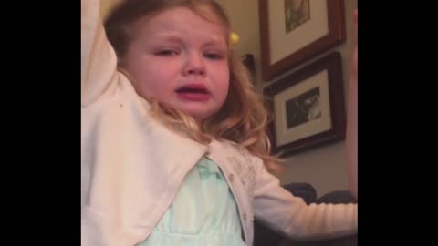 Siblings Squabble To Say Sorry