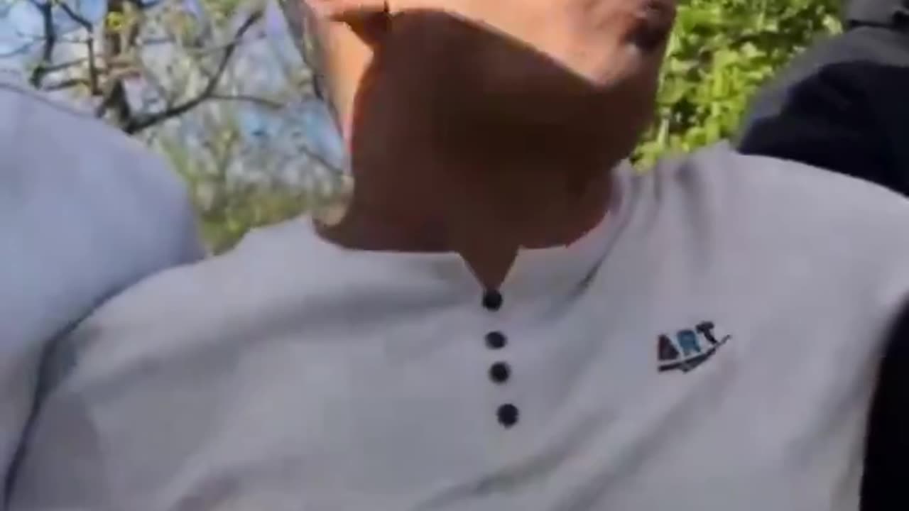 Mohammed from Bangladesh want to abuse a 14 year old British girl.