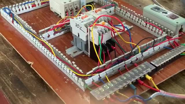 Học đấu điện và cái kết