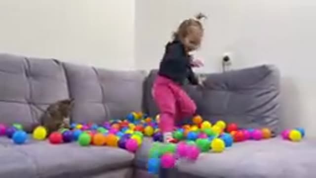 Baby and Kitten Funny Playing with Colored Balls!