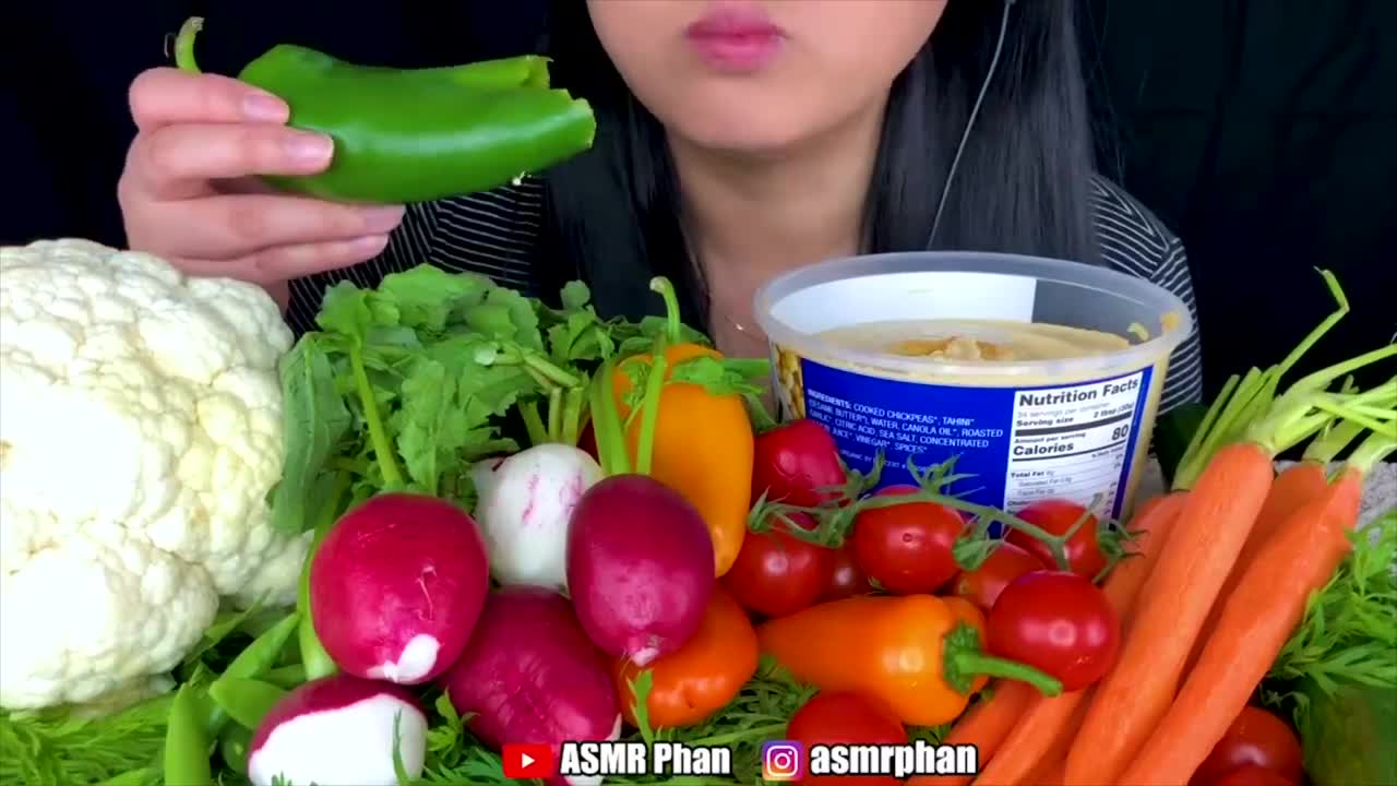 ASMR crunchy mukbang