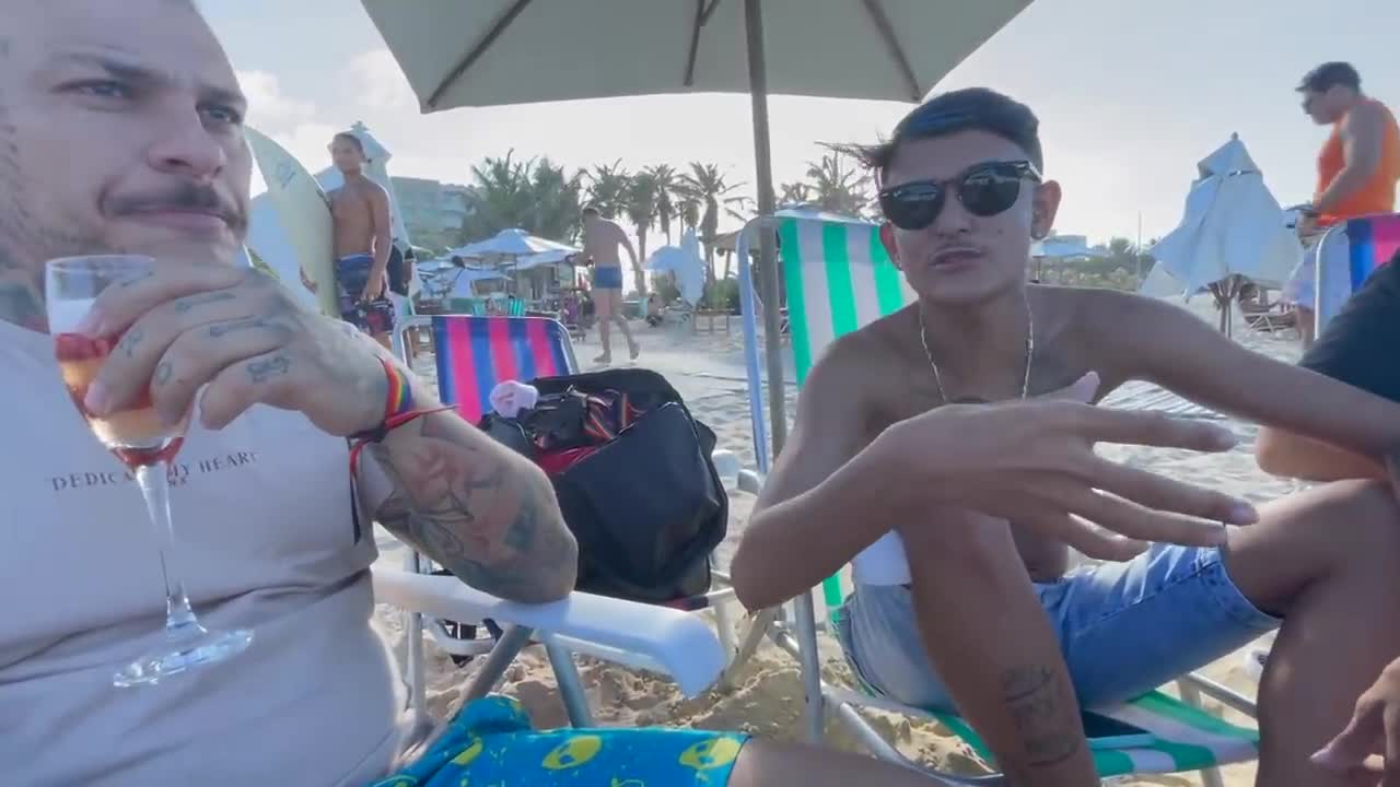 CREMOSINHO E TOGURO NA PRAIA !