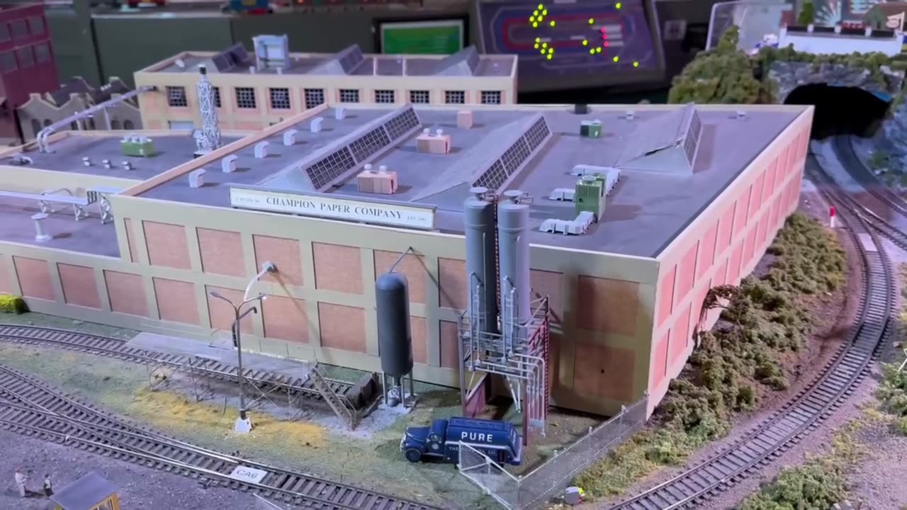 Explore The Exciting Apple Valley Model Railroad in Hendersonville NC Part 2!