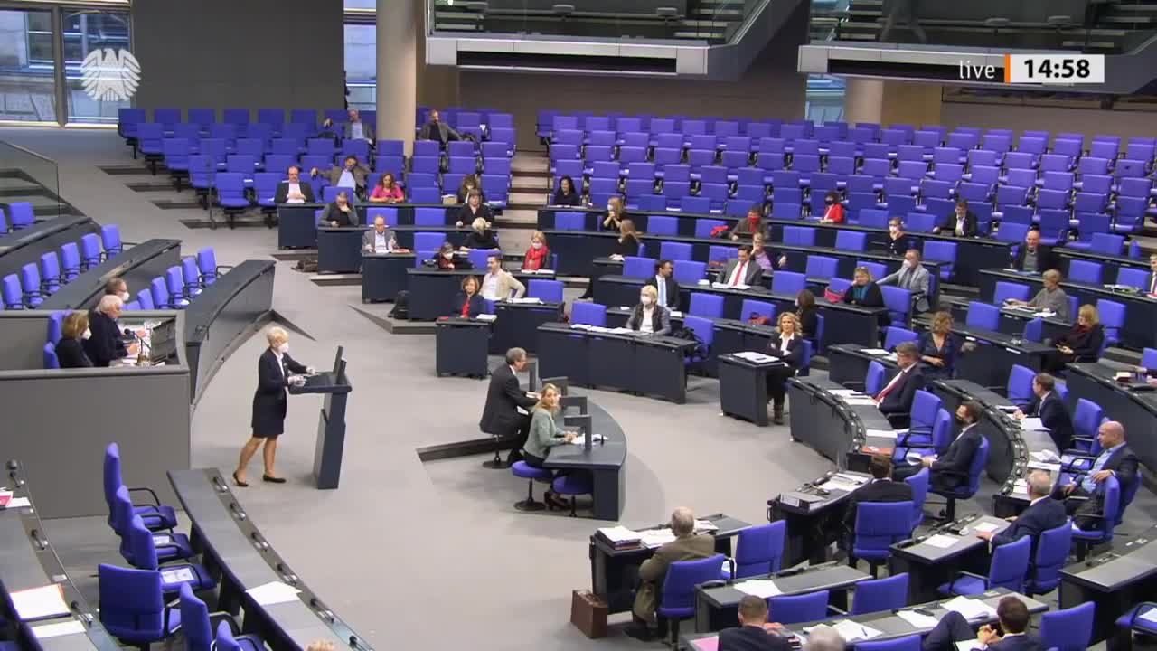 Die Maske als Gesslerhut? Eklat im Bundestag