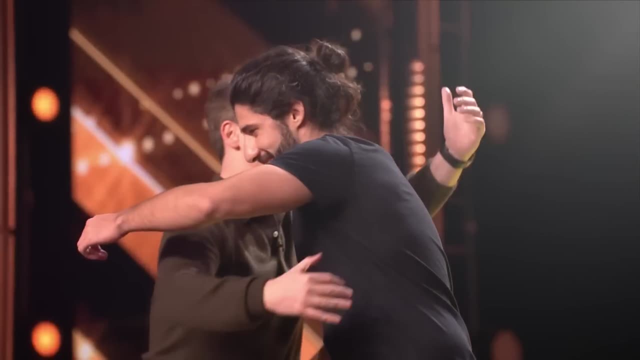 COOL and ORIGINAL Audition Wins the Golden Buzzer on Britain's Got Talent 2023!