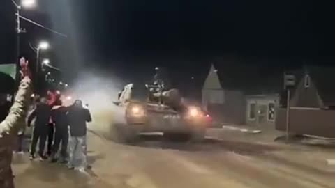 Russian Self Propelled Howitzers Entering Donbas, Occupied Eastern Ukraine,