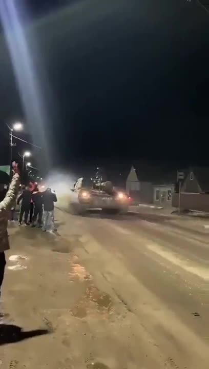 Russian Self Propelled Howitzers Entering Donbas, Occupied Eastern Ukraine,