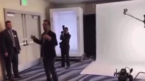 HOLOGRAM PORTAL - REVEALED - WHEN YOU KNOW YOU KNOW - THOUGHTS? 🍿🇺🇸 SHARE!!