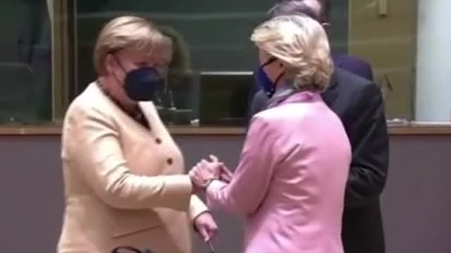 What are EU doing Ursula? Merkel pulls out of Brussels handshake (Watch)