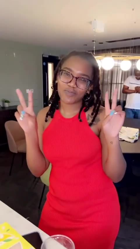 CHRISTMAS PARTY 🥳