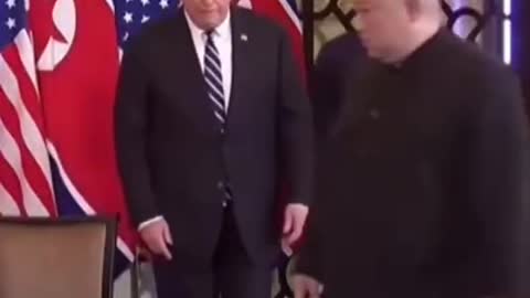 President Donald Trump meet to Kim Jong UN