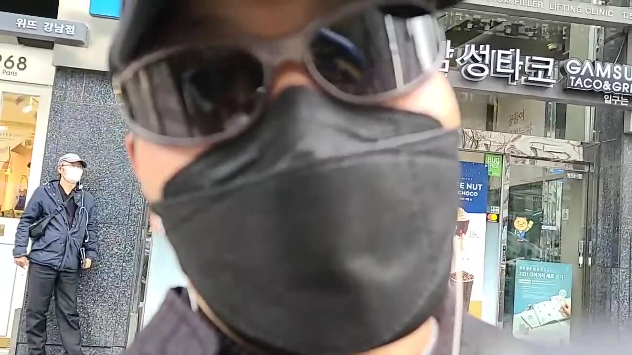 20201126_V3_S02(1y1QQC1mumk)부정선거 사형! 자유민주주의와 전체주의의 싸움이다! 강남역에서