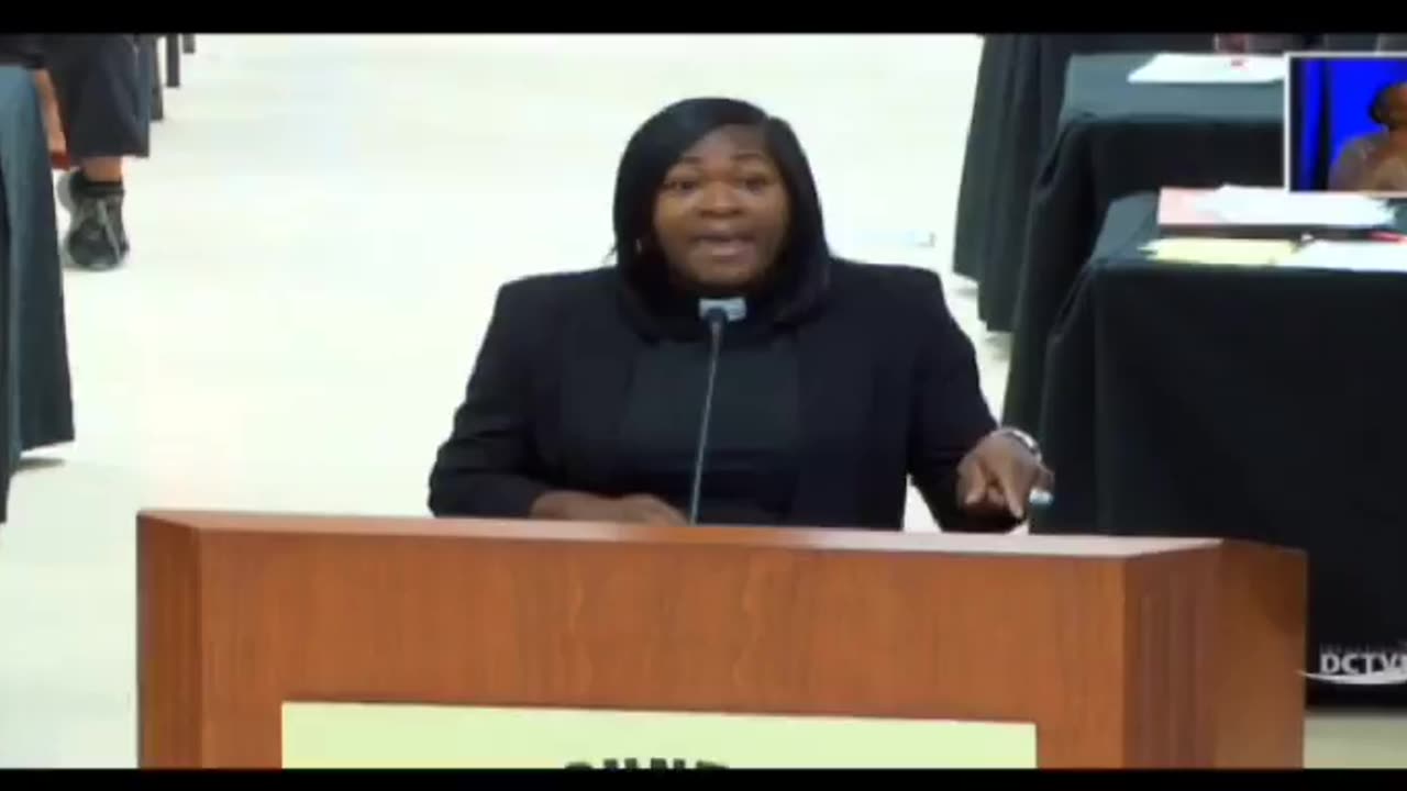 Atlanta GA - Black Lady at Hearing of Cease Fire, Addressing Fake Anti-Semitism But AIPAC Fund of Israel