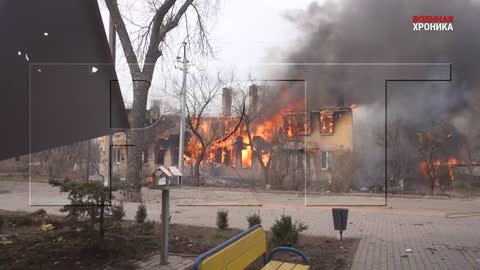 Russian marines destroying Azov in Mariupol