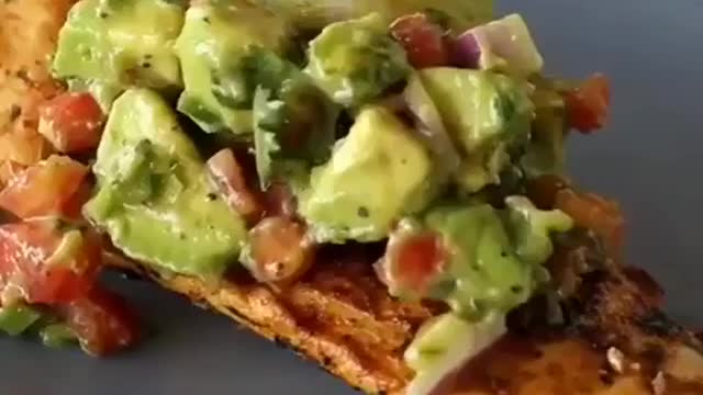 Grilled Chicken &Avocado Salsa