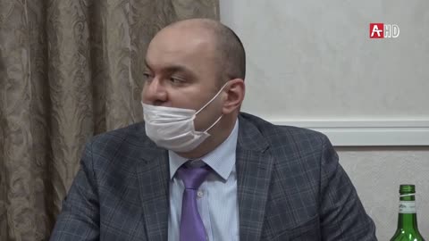 Совещание у Бадры Гунба