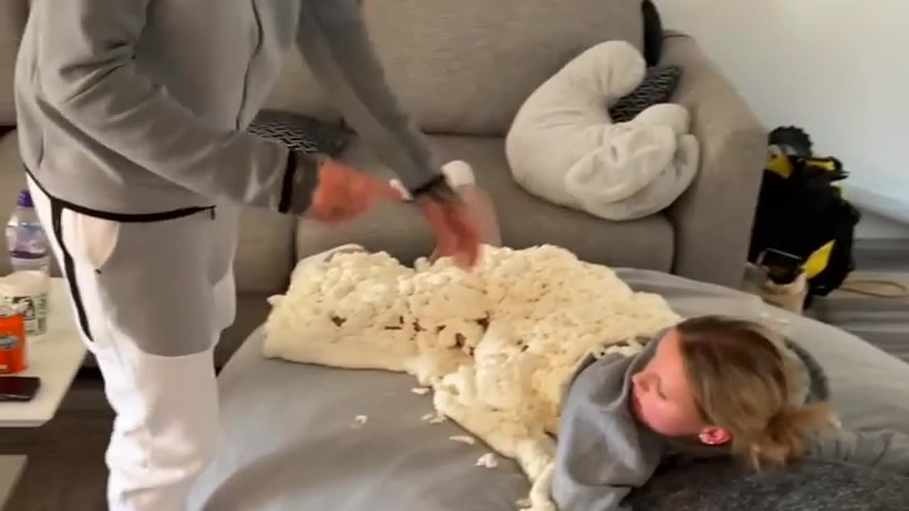 DONT fall asleep 😂