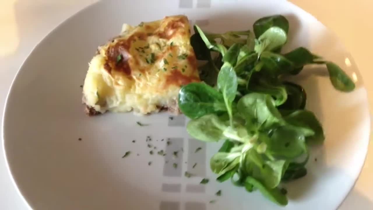 QUICK AND EASY SHEPHERD'S PIE RECIPE - RECETTE DE L'HACHIS PARMENTIER FACILE ET RAPIDE