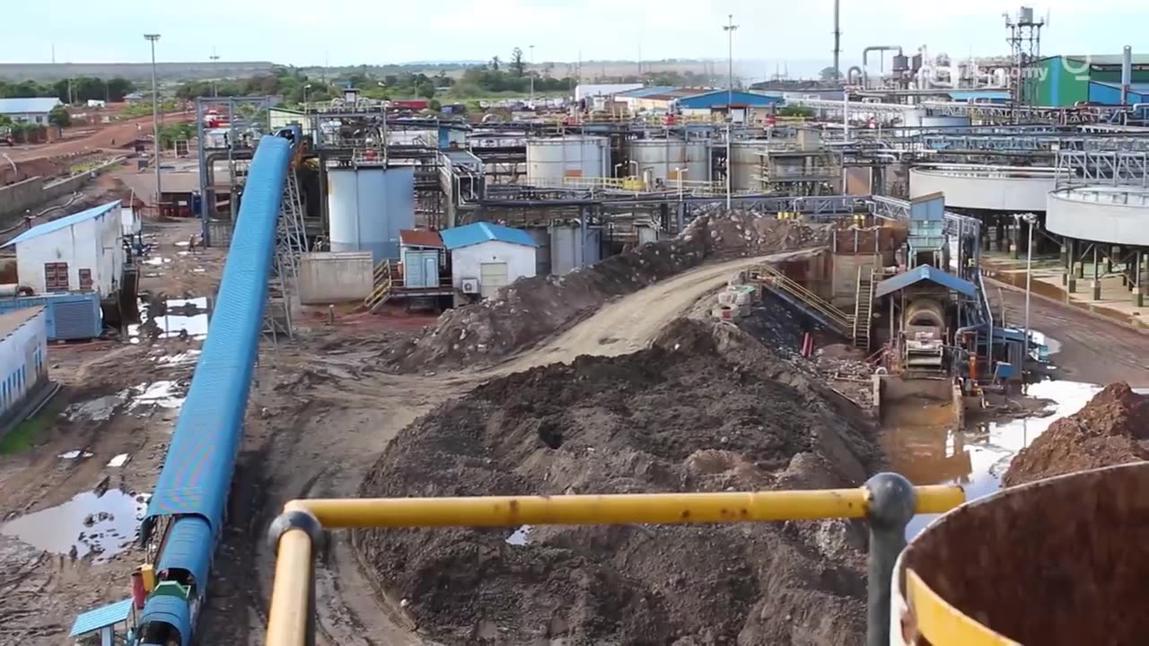 How China Plans to Win the Future of Energy