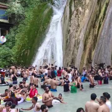 Kempty Falls, Mussoorie
