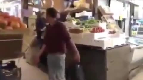 W Grocery Owner