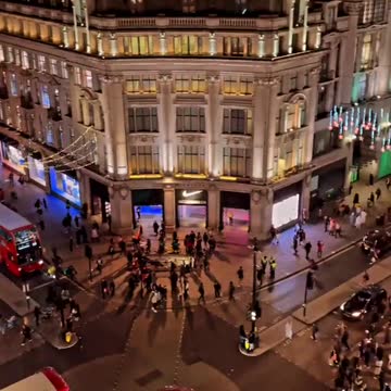 LOVE THOSE BEAUTIFUL LONDON CHRISTMAS LIGHTS!!!