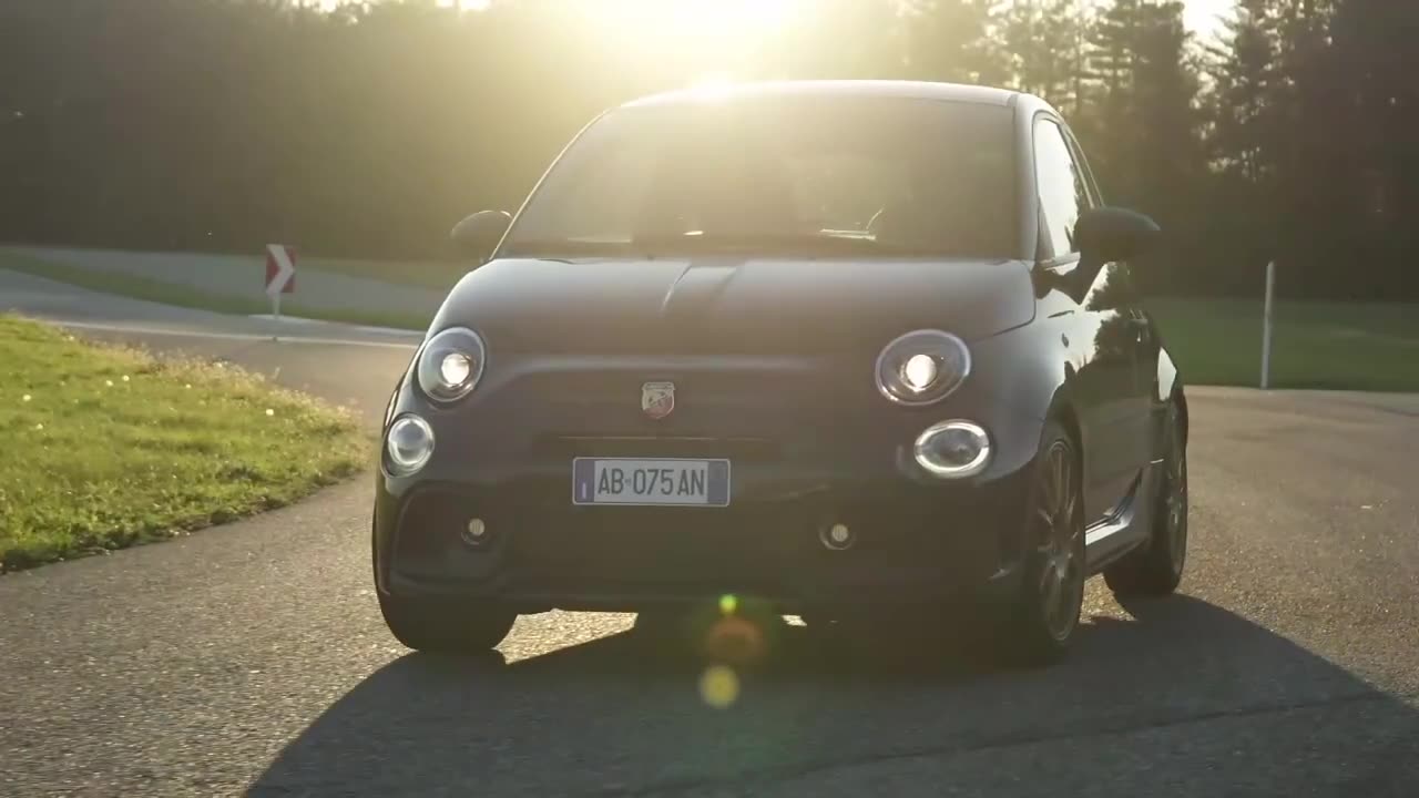 New Abarth 695 75° Anniversario - the limited edition in only 1,368 units