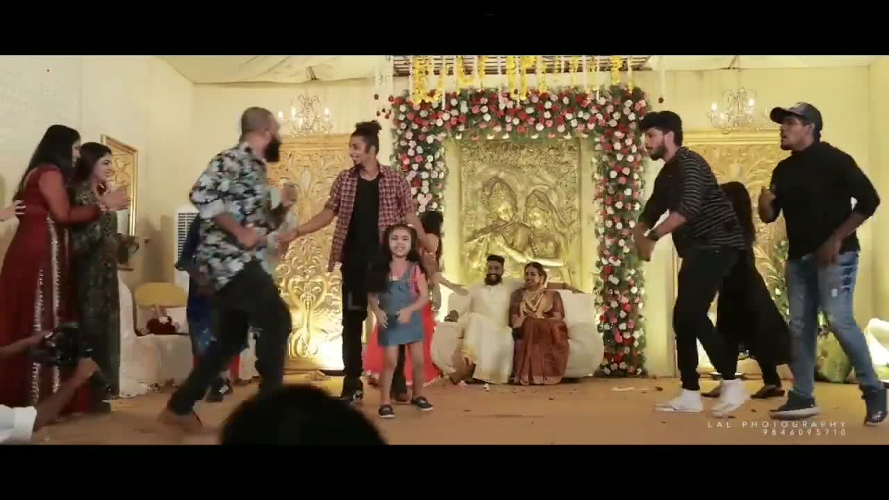 Cute baby dances & reaction 😍|| vathi coming song 🎵|| marriage functiona cute baby girl