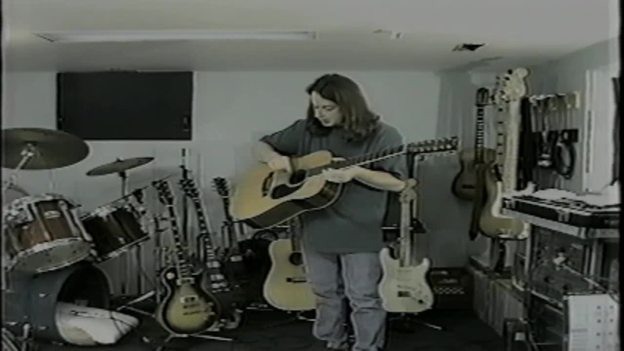 CANADIAN MUSIC LEGEND MOE CASCANETTE