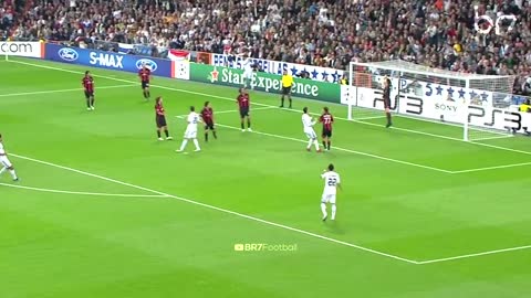 The Day Cristiano Ronaldo Showed Ronaldinho Who Is The Boss